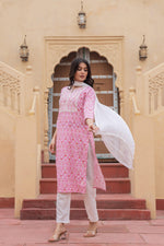 Thumbnail for Juniper Women's Pink Ethnic Motif Printed Viscose Kurta Set With Sequin & Thread Work - Distacart