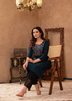 Thumbnail for Juniper Dark Green Straight Kurta With Geometric Embroidered Yoke - Distacart