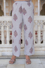 Thumbnail for Juniper Lavender Cotton Flared Kurta-Pant & Dupatta Set with Floral Print, Thread Work, Lace & Sequins - Distacart