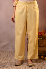 Thumbnail for Juniper Gulbahaar Blush Floral Kurta Pant And Dupatta Set - Distacart