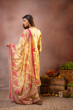 Thumbnail for Juniper Gulbahaar Blush Floral Kurta Pant And Dupatta Set - Distacart