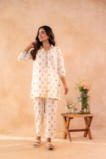 Thumbnail for Juniper Off-White Garden Print Co-ord Set - Distacart