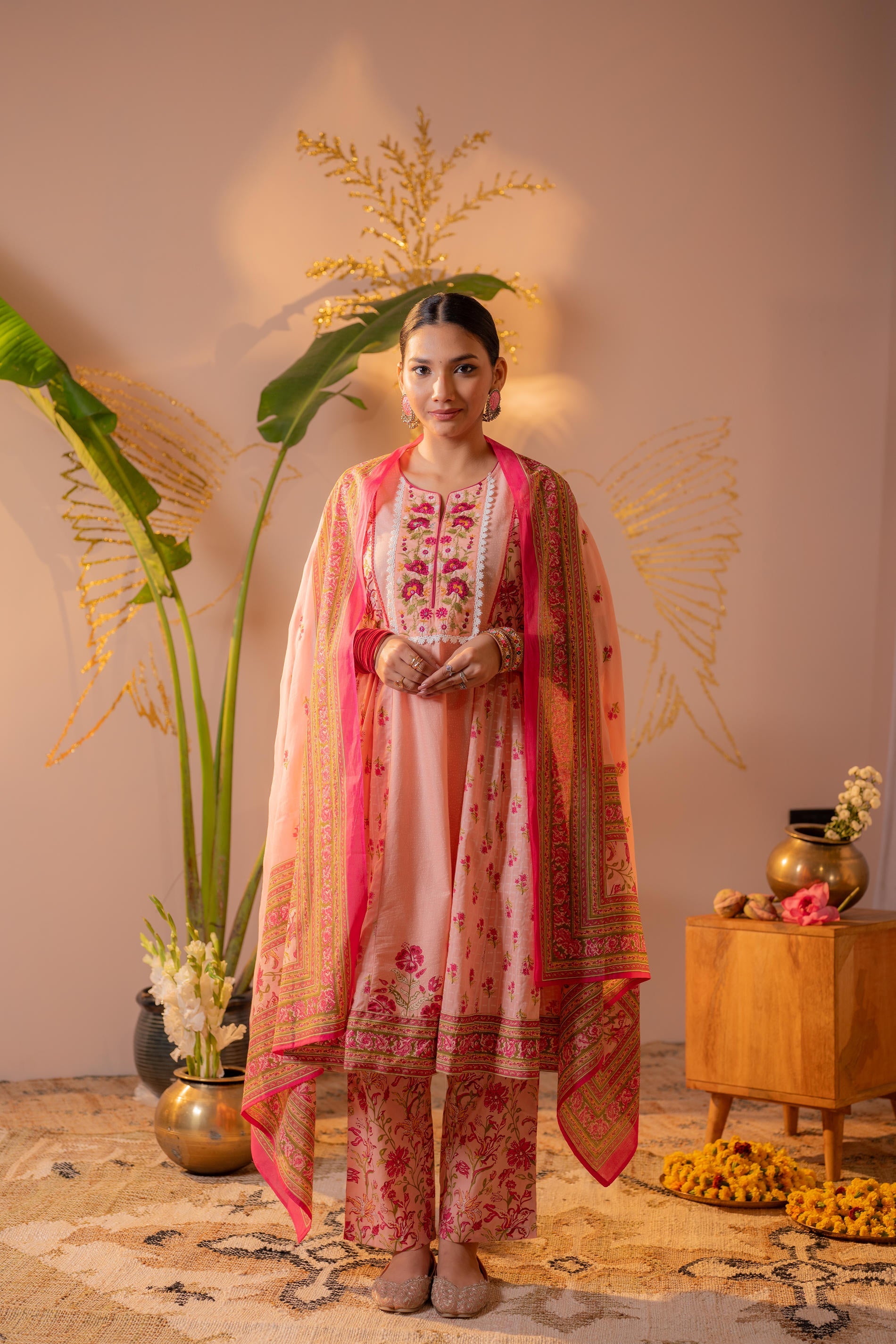 Juniper Noor-e-Gul Peach Printed Kurta Pant And Dupatta Set - Distacart