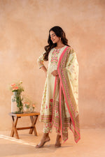Thumbnail for Juniper Noor-e-Gul SageGreen Printed Kurta Pant And Dupatta Set - Distacart