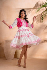 Thumbnail for Juniper Fuchsia Heritage Tier Dress - Distacart