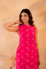 Thumbnail for Juniper Fuchsia Bloom Border Kurta - Distacart