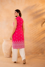 Thumbnail for Juniper Fuchsia Bloom Border Kurta - Distacart