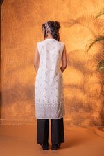 Thumbnail for Juniper Black & White Bloom Border Kurta - Distacart