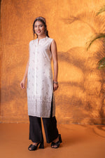 Thumbnail for Juniper Black & White Bloom Border Kurta - Distacart