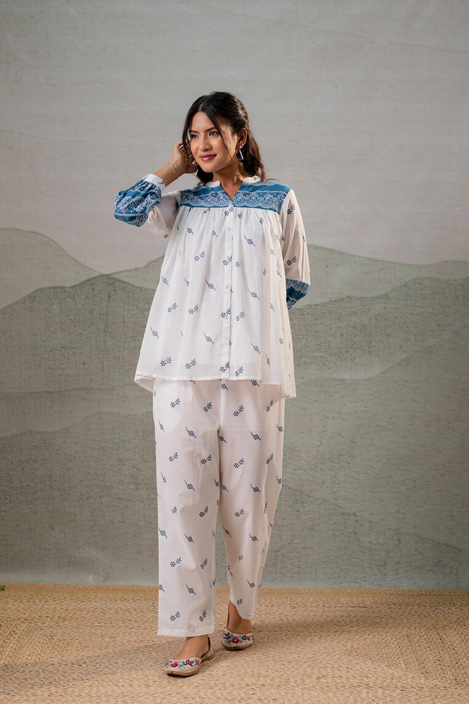 Juniper Ivory Kalaa Printed Tunic Set - Distacart