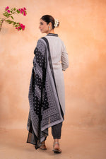 Thumbnail for Juniper Noir Ikat Echo Black & White Printed Kurta Pant And Dupatta Set - Distacart