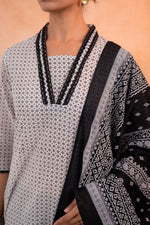 Thumbnail for Juniper Noir Ikat Echo Black & White Printed Kurta Pant And Dupatta Set - Distacart