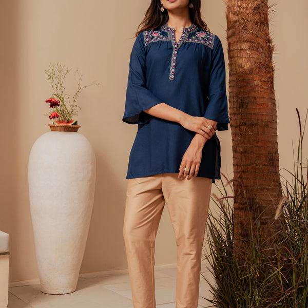Juniper Midnight Blue Solid Viscose Tunic With Thread Work