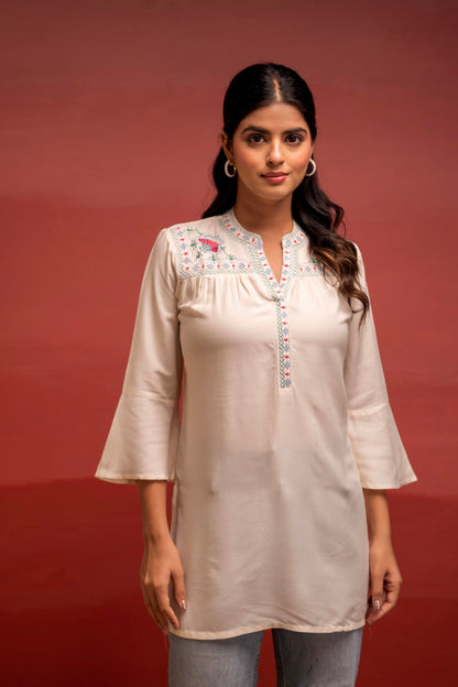 Juniper Off White Solid Viscose Tunic With Thread Work - Distacart