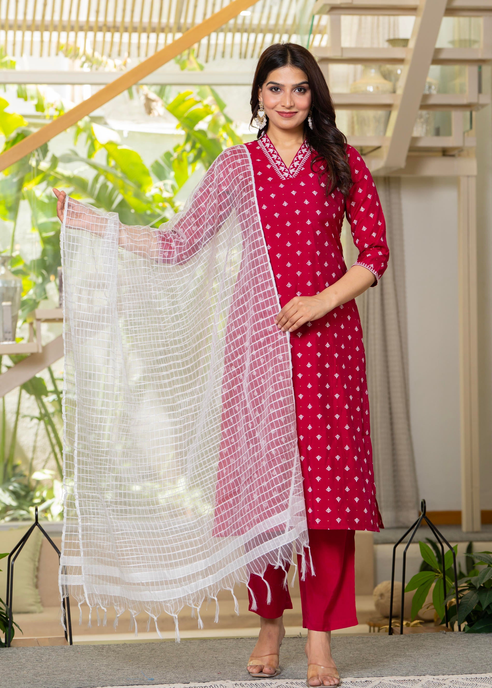 Juniper Fuchsia Solid Man Made Fiber Kurta, Pant & Dupatta Set With Thread Work