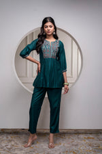 Thumbnail for Juniper Bottle Green Solid Viscose Gathered Tunic And Pants Co-Ord Set With Thread Work