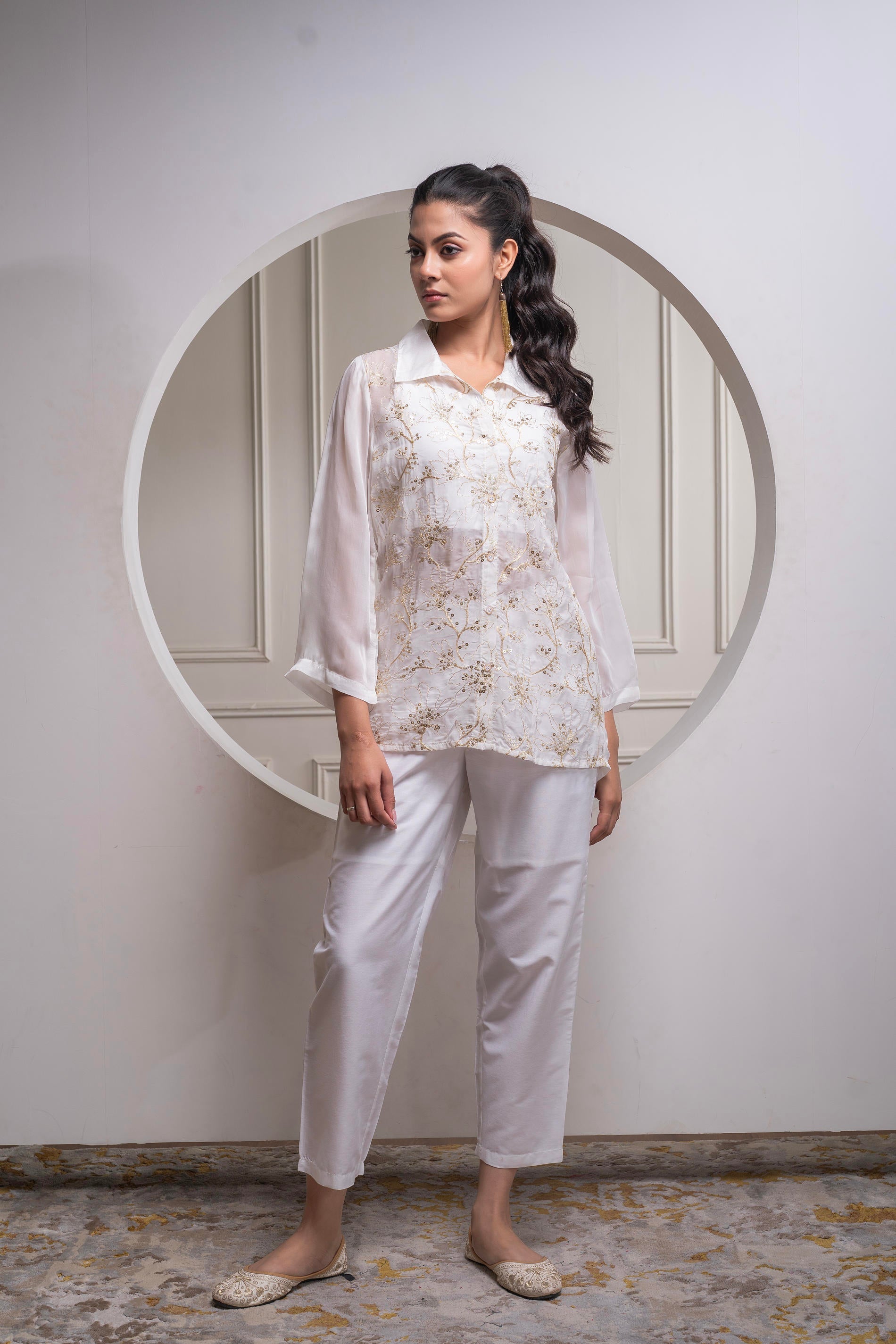 Juniper Viscose Off White Embroidered Shirt, Cami & Pant Co-Ord Set With Zari Work