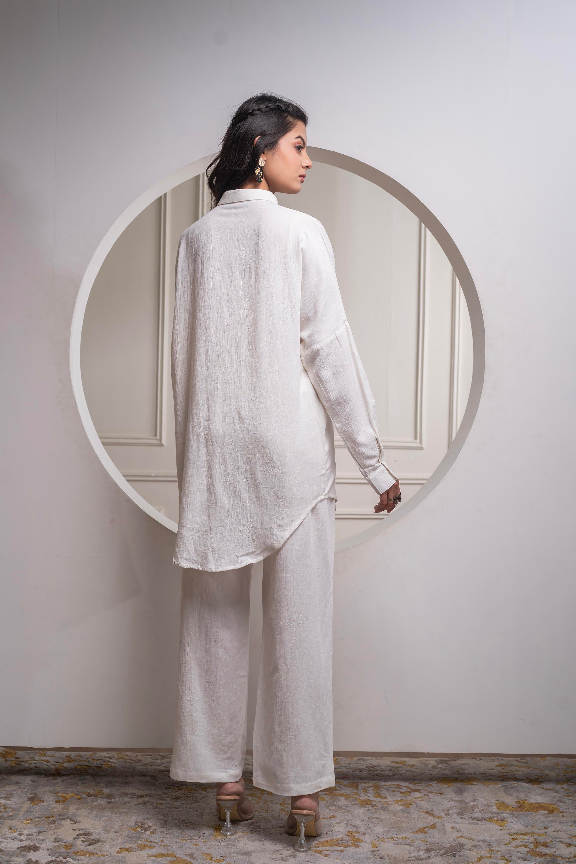 Juniper Viscose Linen Off White Embroidered Shirt And Pant Co-Ord Set With Thread Work
