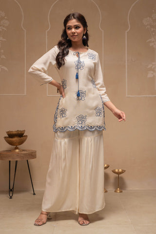 Juniper Off White Solid Viscose Tunic And Pants Co-Ord Set With Thread Work And Sequence