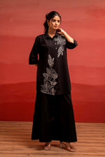 Thumbnail for Juniper Black Solid Cotton Shirt And Pants Co-Ord Set With Thread Work - Distacart