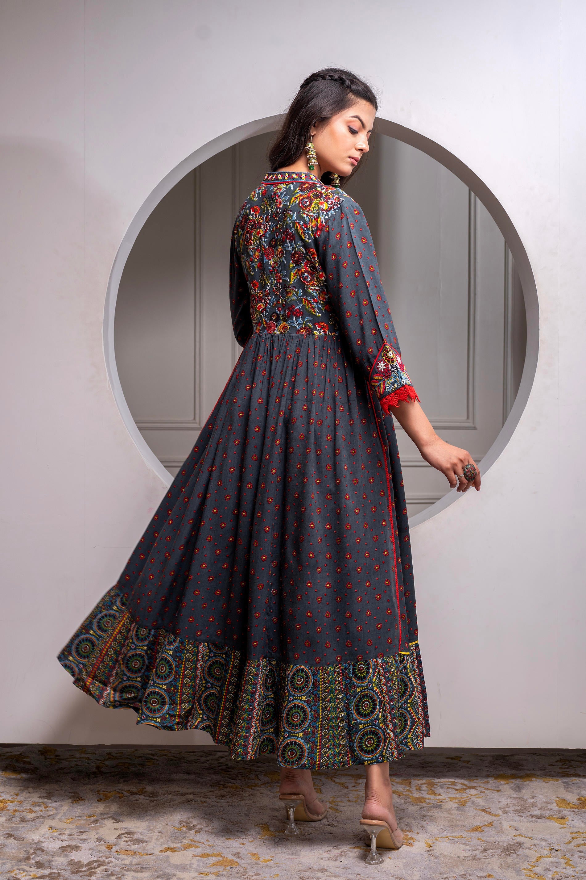 Juniper Viscose Grey Embroidered Long Dress And Shrug Set With Thread, Mirror Work & Beads