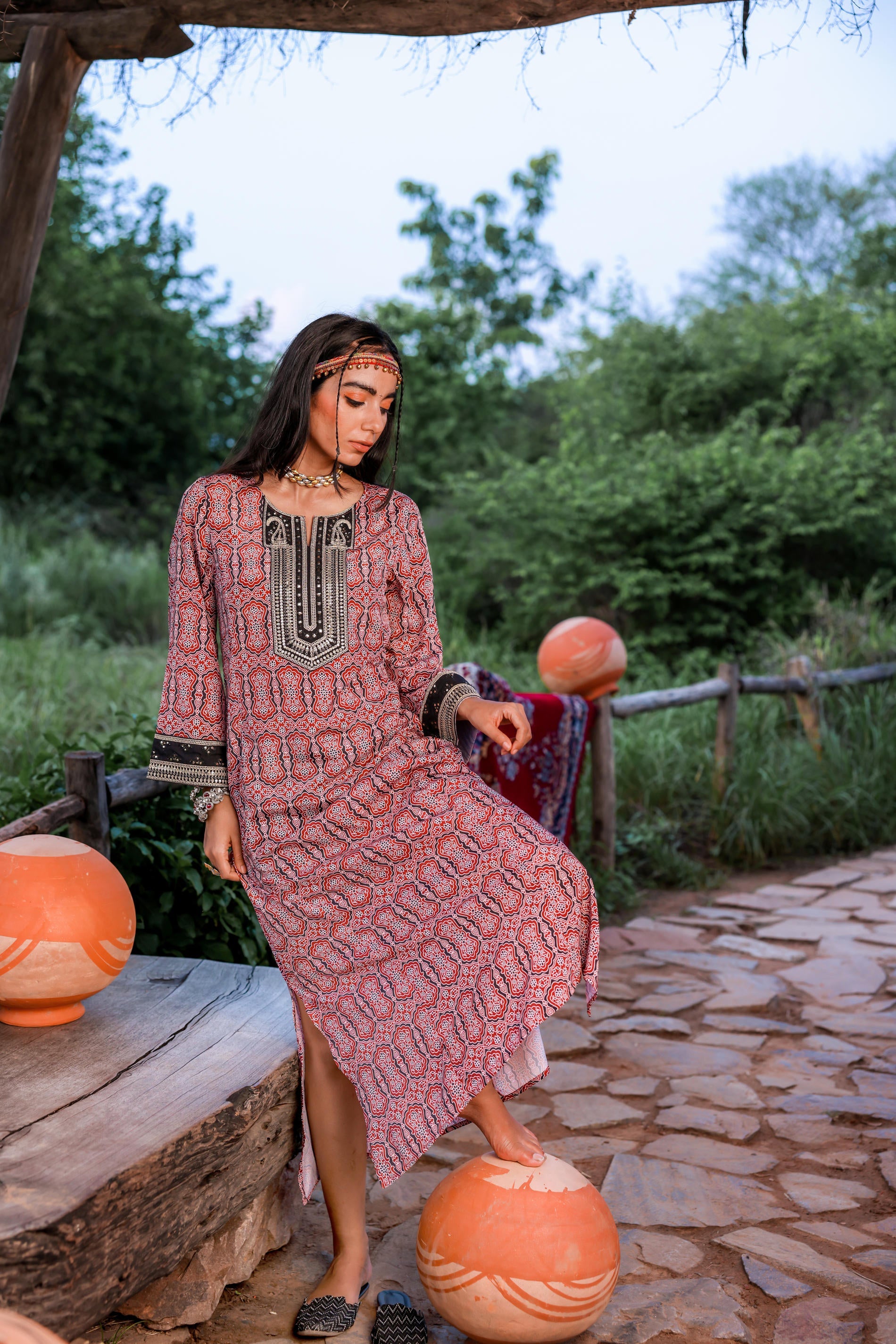 Juniper Black & Brown Ethnic Motif Embroidered Straight Kurta With Zari & Mirror Work