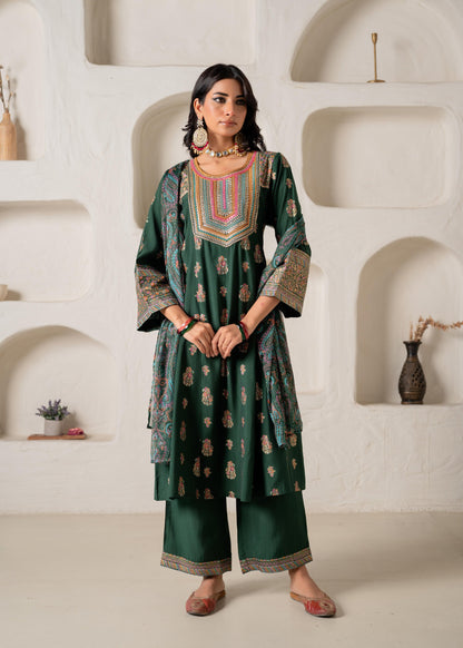 Juniper Emerald Mughal Motif Printed Kurta Set With Dupatta - Distacart