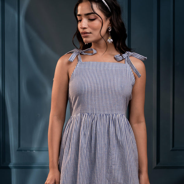 Juniper Women'S Blue & White Striped Flared Cotton Top