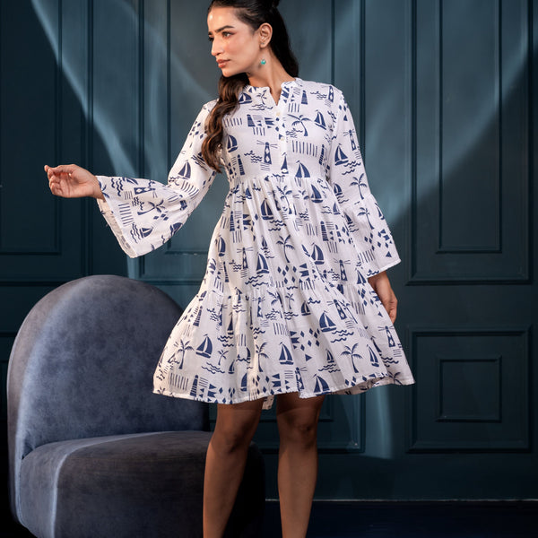 Juniper Women'S Off-White & Blue Cotton Short Dress With Tropical Print