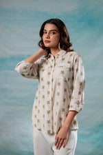 Thumbnail for Juniper Lamora Off-White Palm Tree Printed Relaxed Fit Shirt - Distacart