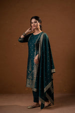 Thumbnail for Juniper Green Foil-Print Straight Kurta Set With Pant & Ornate Dupatta - Distacart