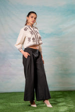 Thumbnail for Juniper White Noir Flora Modern Set