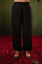 Thumbnail for Juniper Black Heritage Embroidered Kurta Set - Distacart