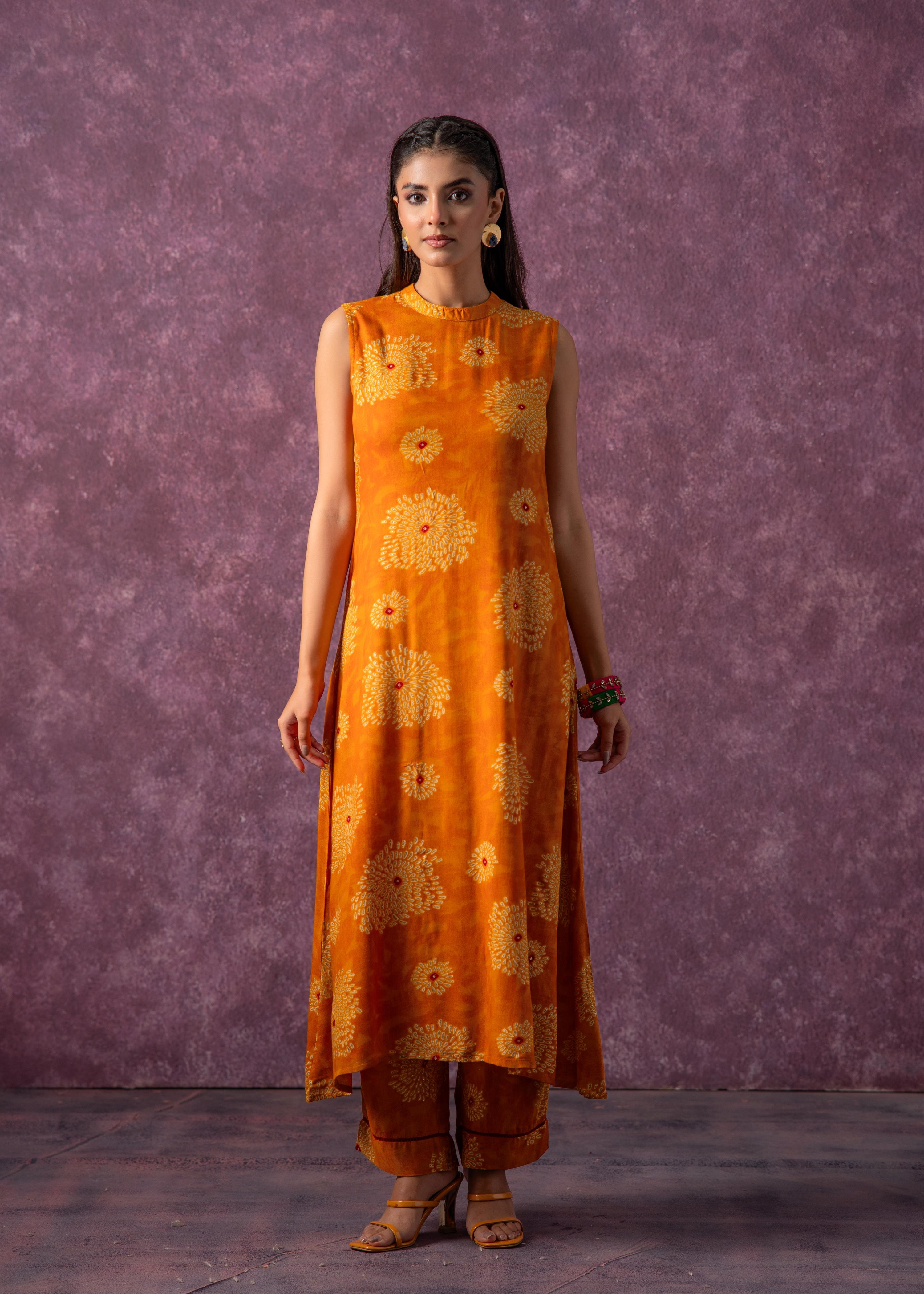 Juniper Women'S Mustard Floral Printed Kurta With Pant Set