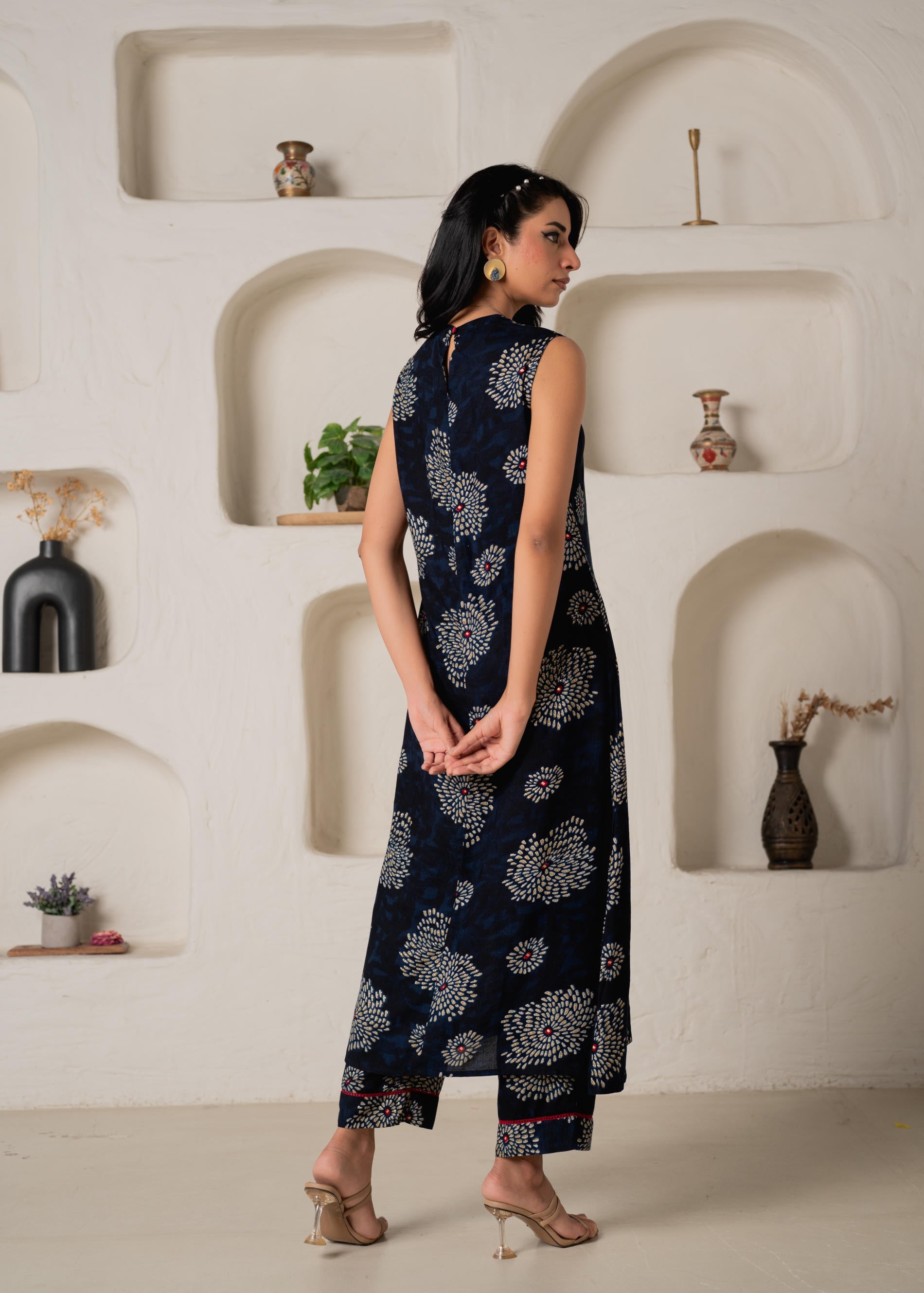 Juniper Women'S Navy Floral Printed Kurta With Pant Set