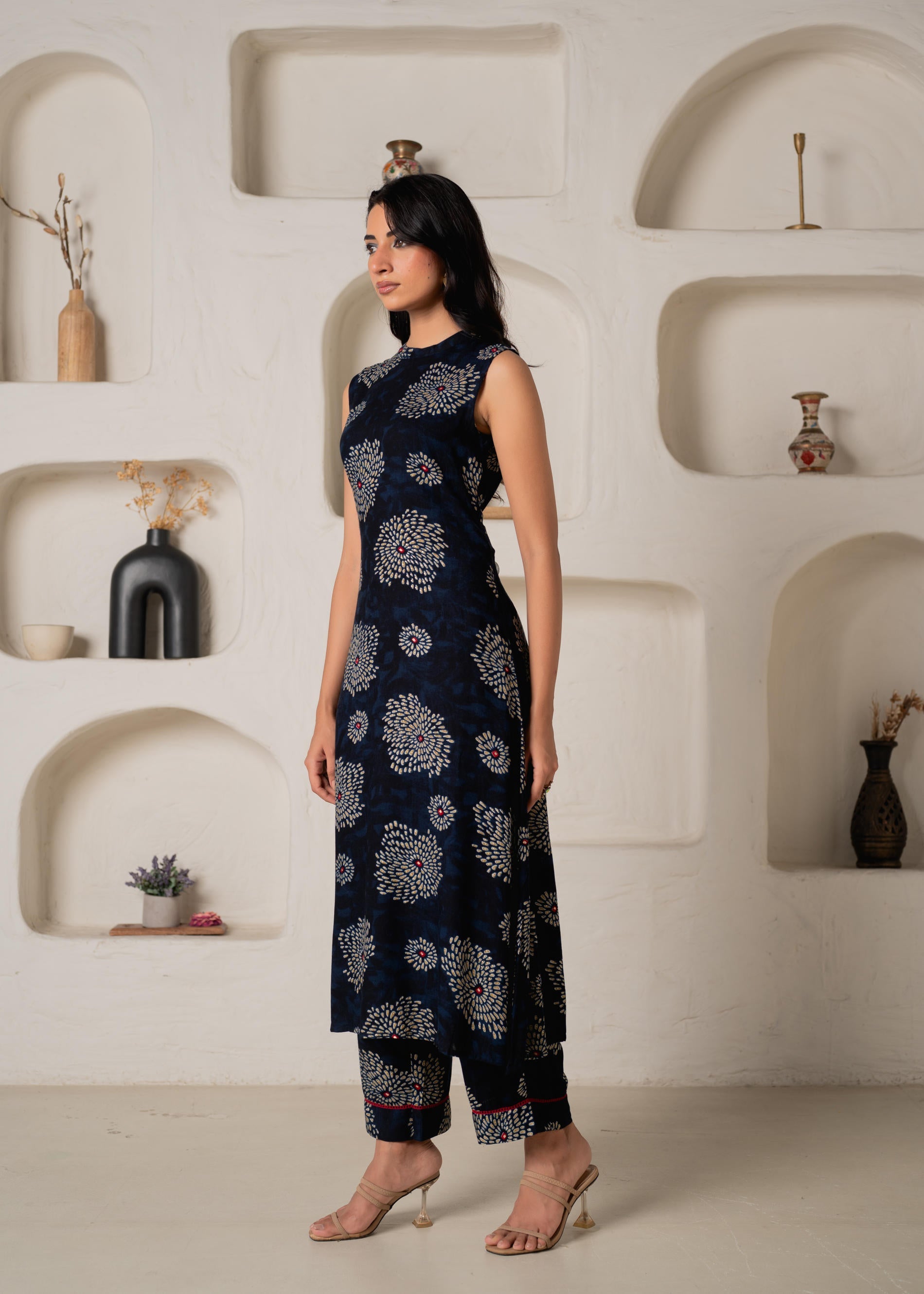 Juniper Women'S Navy Floral Printed Kurta With Pant Set