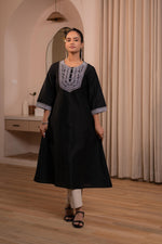 Thumbnail for Juniper Black Noir Kashida Kurta
