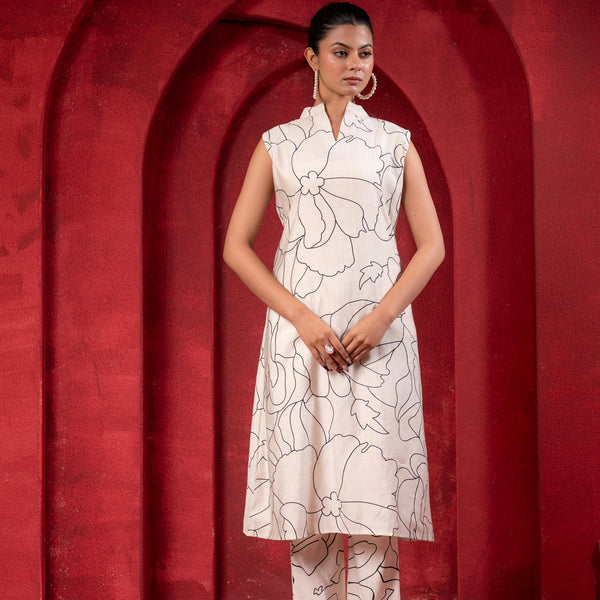 Juniper White & Black Floral Printed Sleeveless Straight Kurta Set