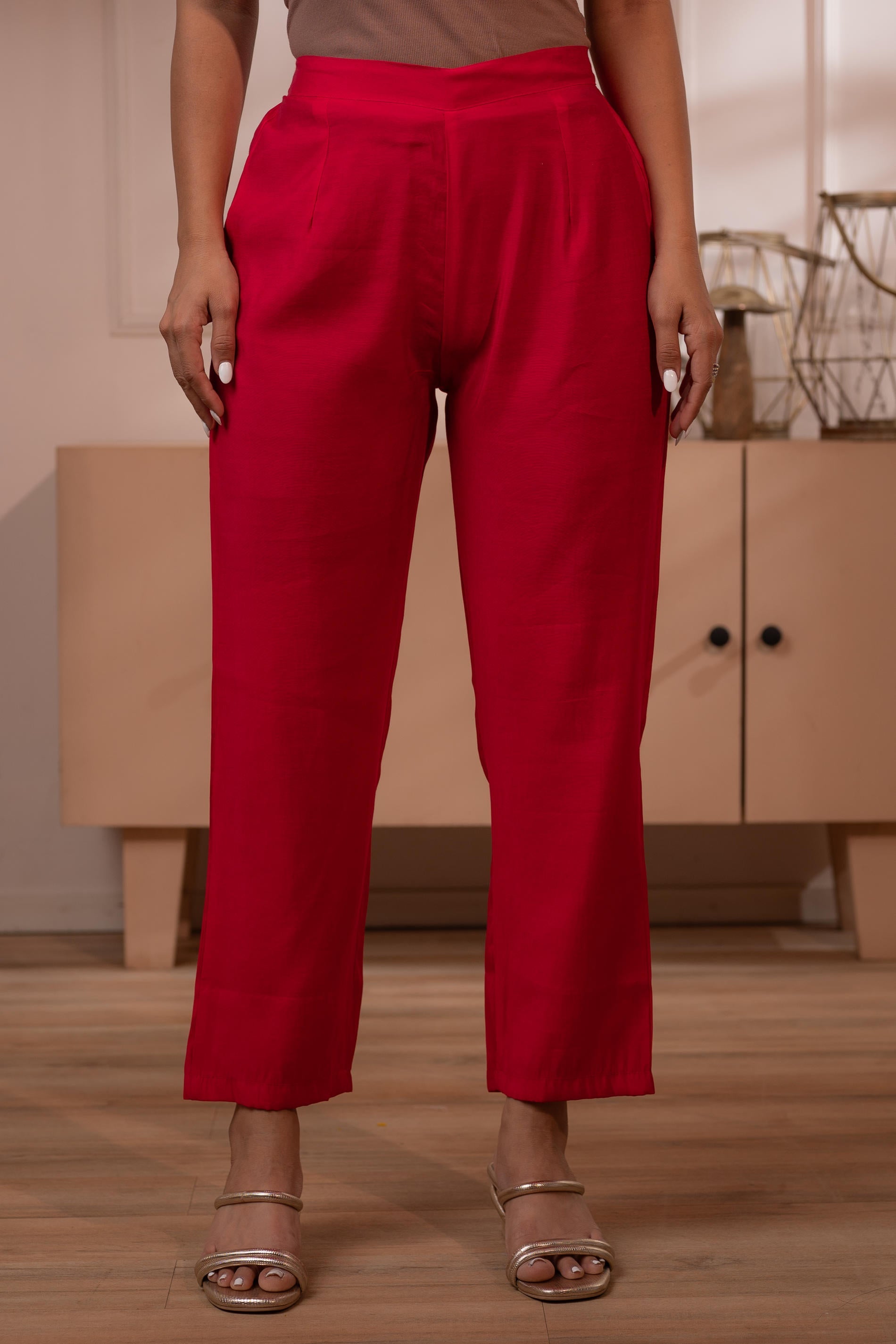 Juniper Fuchsia Solid Embroidered Straight Kurta Pant And Dupatta Set With Thread Work