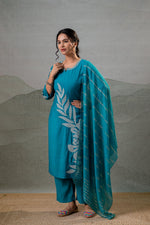 Thumbnail for Juniper Rama Leaf-Print Straight Kurta Set With Pant & Zari-Lined Dupatta - Distacart