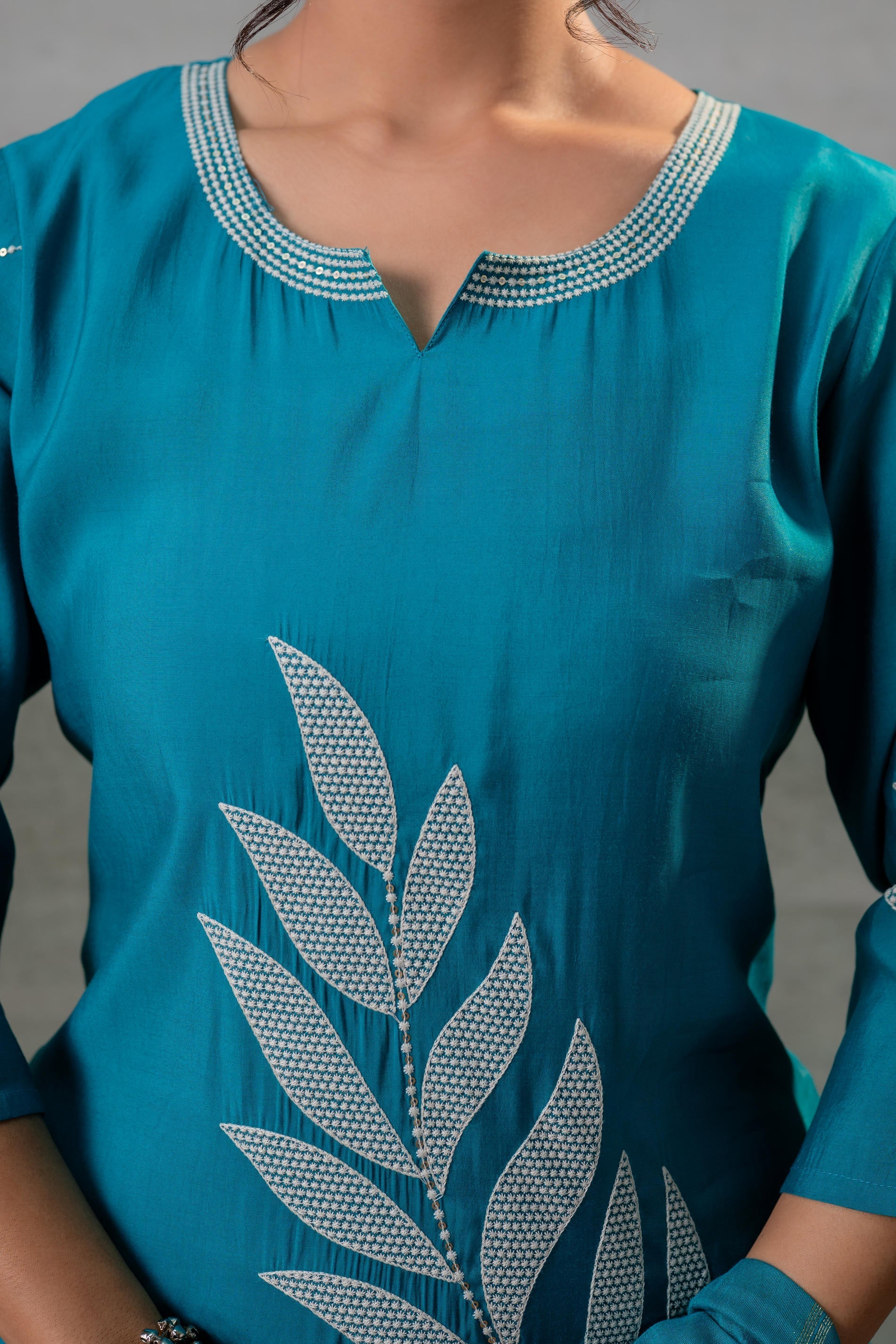 Juniper Rama Leaf-Print Straight Kurta Set With Pant & Zari-Lined Dupatta - Distacart