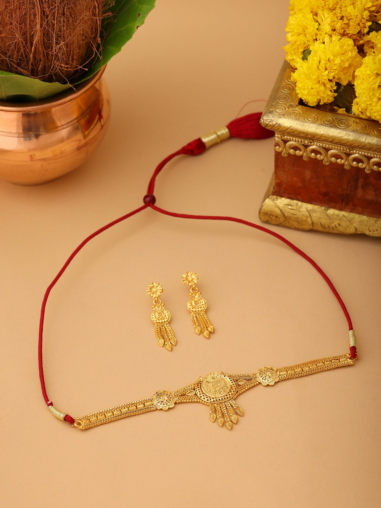 Ruby Raang Golden Choker with Earrings