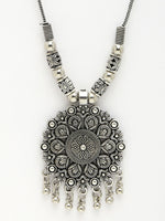 Thumbnail for NVR Women's Silver-Toned Floral Shape Pendant with Chain - Distacart