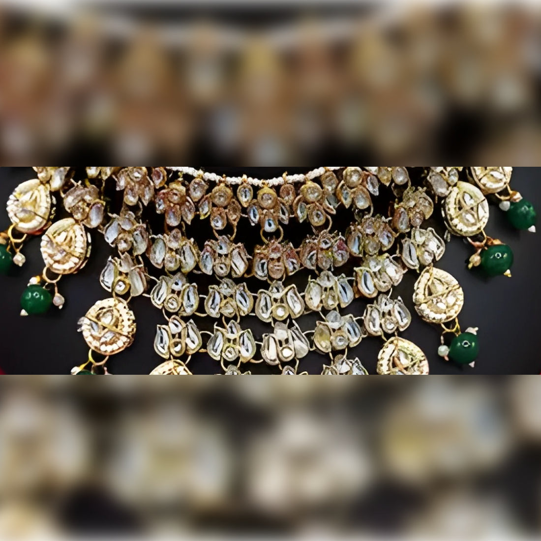 Jewel City Kundan Choker Necklace Set with Maang Tikka & Jhumka Earrings - Traditional Indian Bridal Jewelry Collection Gold-Plated