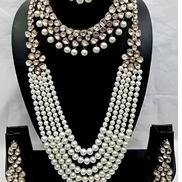 Jewel City Kundan Pearl Bridal Jewelry Set-Traditional Gold-Plated Indian Wedding Necklace Set with Earrings, MaangTikka & Bracelet