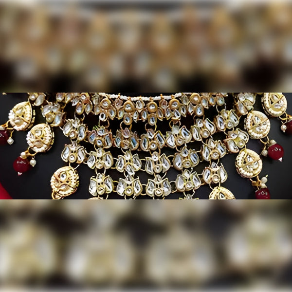Jewel City Kundan Choker Necklace Set with Maang Tikka & Jhumka Earrings - Traditional Indian Bridal Jewelry Collection Gold-Plated