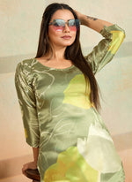 Thumbnail for Prazu Fashion Mahendi Green Printed Cotton Reyon Kurta Pant Set - Distacart