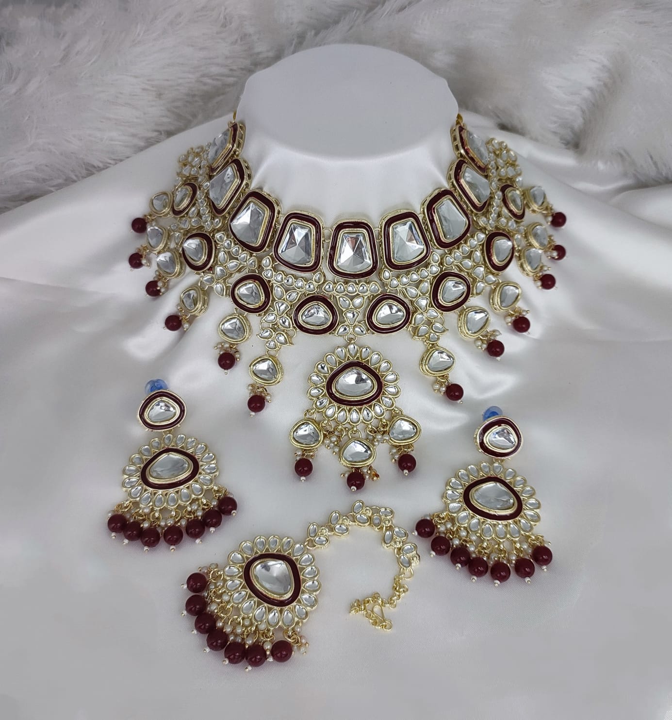 Jewel City Crystal Glass Kundan Choker Set with Maang Tikka - Royal Wedding Collection (Premium Pearl Drops)