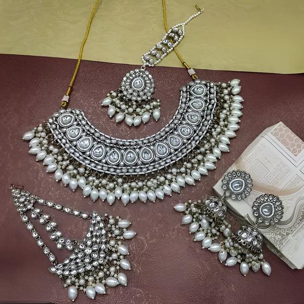 Jewel City Kundan Choker Necklace Set with Tikka, Earrings & Passa - Handcrafted Traditional Wedding Jewelry Collection - Distacart