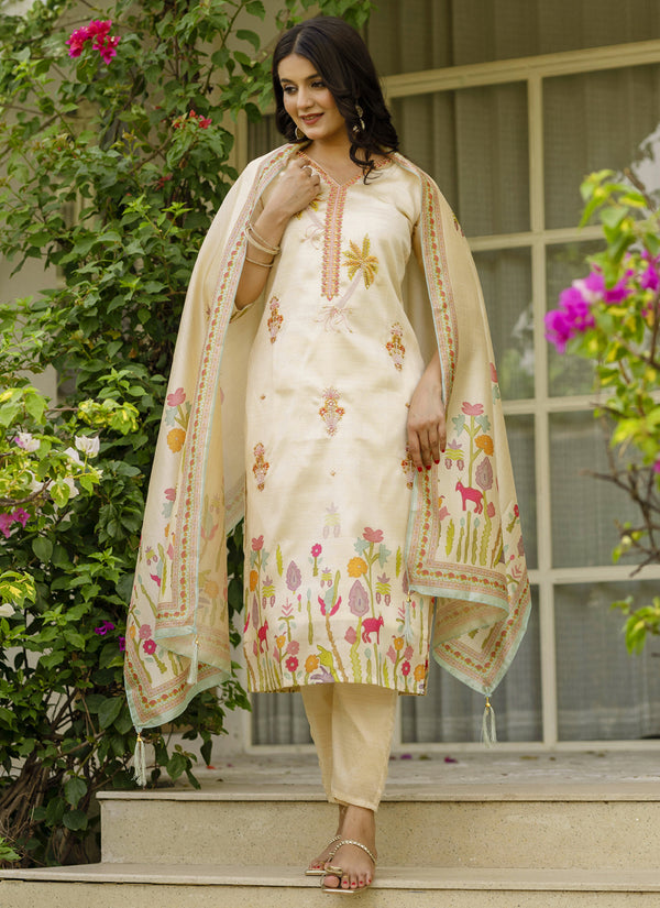 Vegaa Fashion Cream Viscose Silk Beads Work Desginer Suit